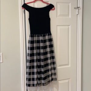 Women’s Aqua 60s style dress